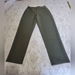 Maurice's Universal High Rise Pant Size Medium Short